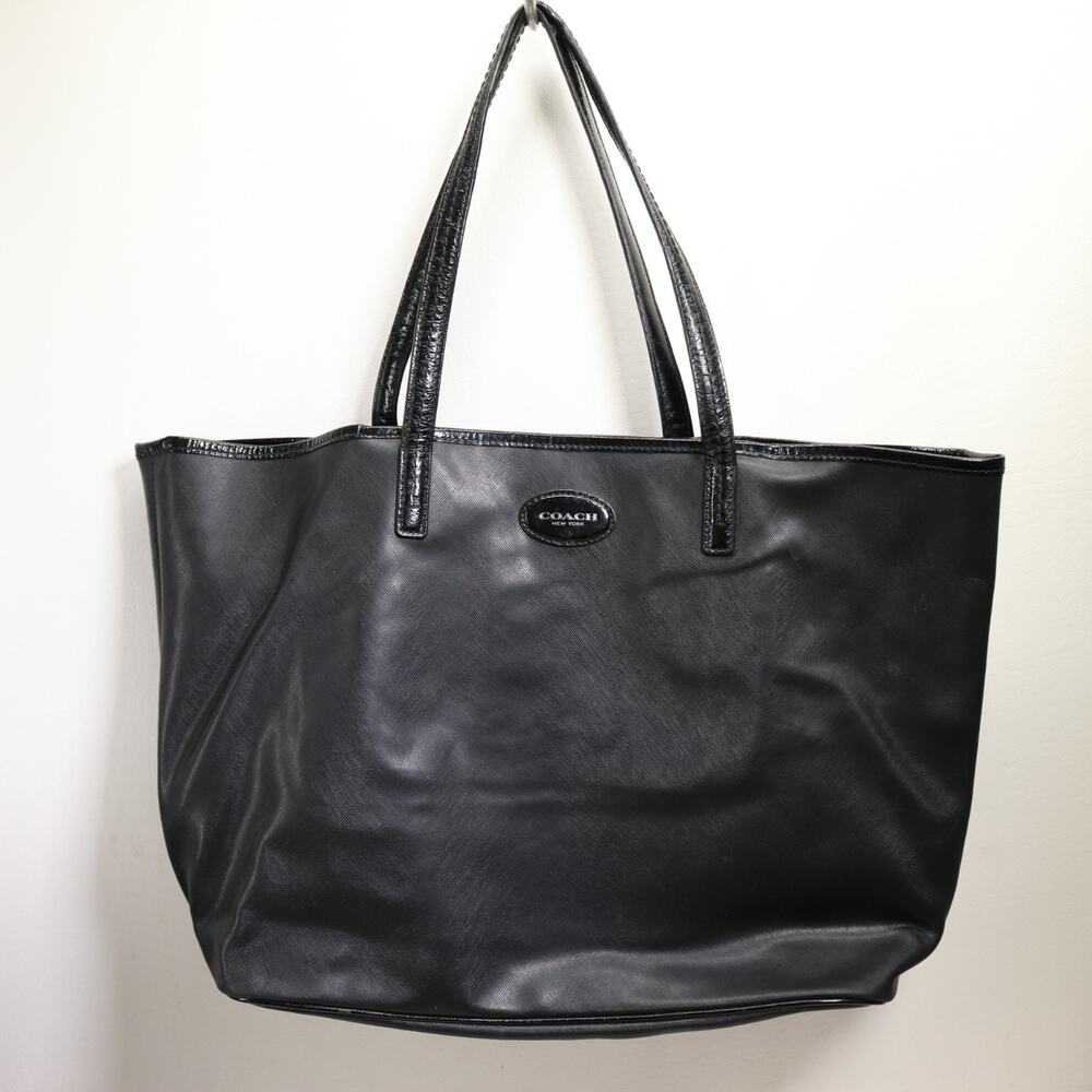 Coach Metro Leather Tote Handbag Black Saffiano Patent Trim Handles Bag